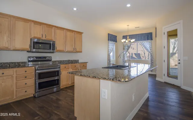 $499,900 | 12824 East De La Cruz Street, Dewey, AZ 86327