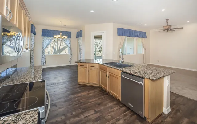 $499,900 | 12824 East De La Cruz Street, Dewey, AZ 86327