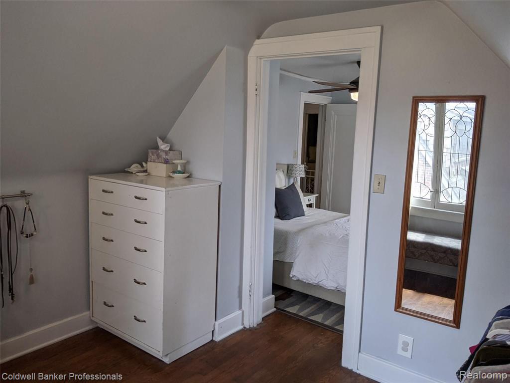 777 Barrington Road Detroit, MI 48215 - Photo 21 of 41