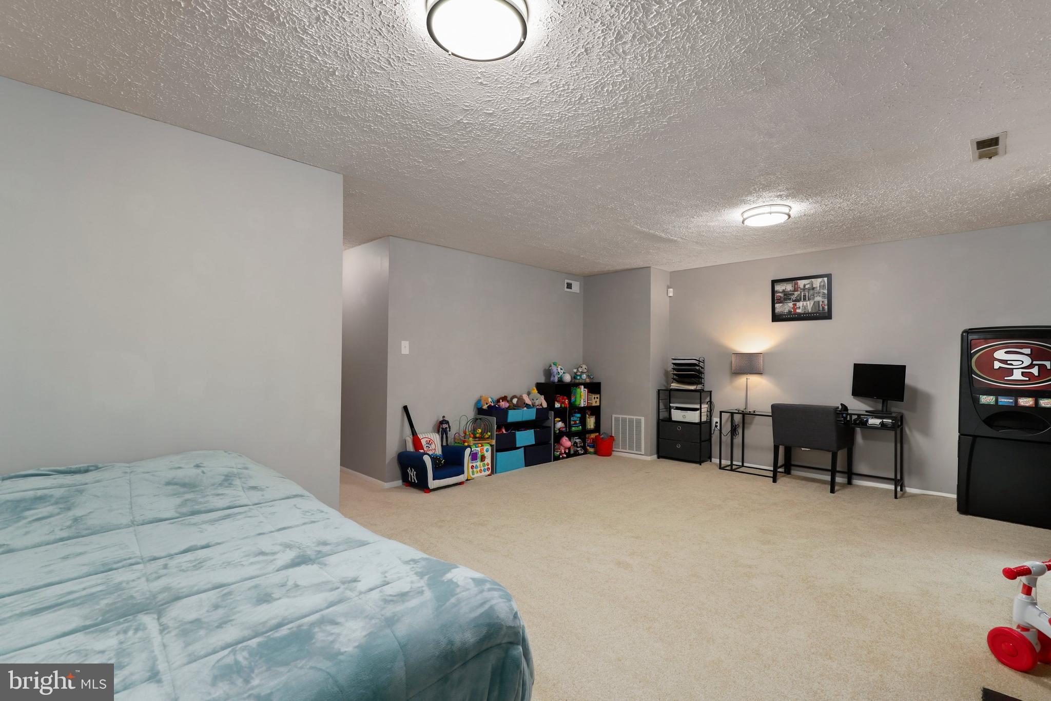 18419 Hallmark Court Gaithersburg, MD 20879 - Photo 33 of 50