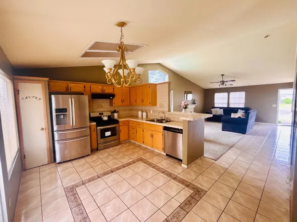 $439,999 | 6 Westmont Court, Merced, CA 95348