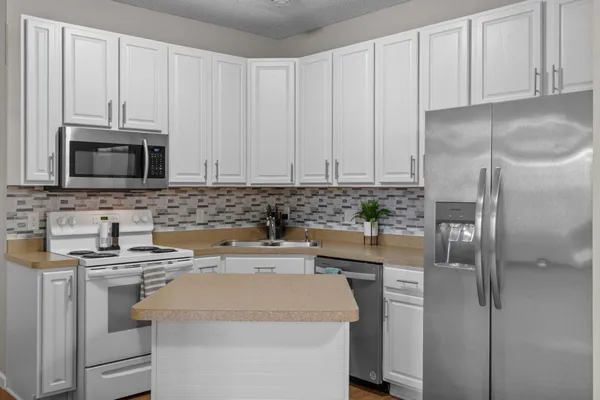 $269,900 | 2504 Country View Drive, Northfield, MN 55057