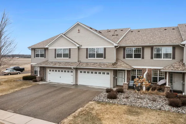 $259,900 | 2504 Country View Drive, Northfield, MN 55057