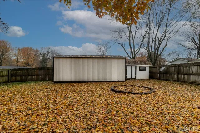 $252,500 | 908 East Cottonwood Lane, Dexter, MO 63841