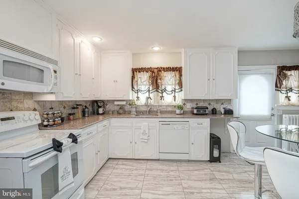 $375,000 | 38 Elmwood Avenue, Vineland, NJ 08360