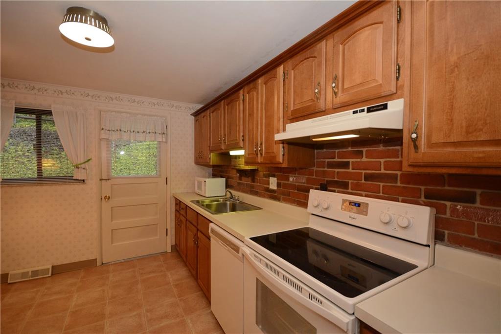 217 Segar Road Pittsburgh, PA 15243 - Photo 11 of 25 Open the back door and listen to the birds in the morning!