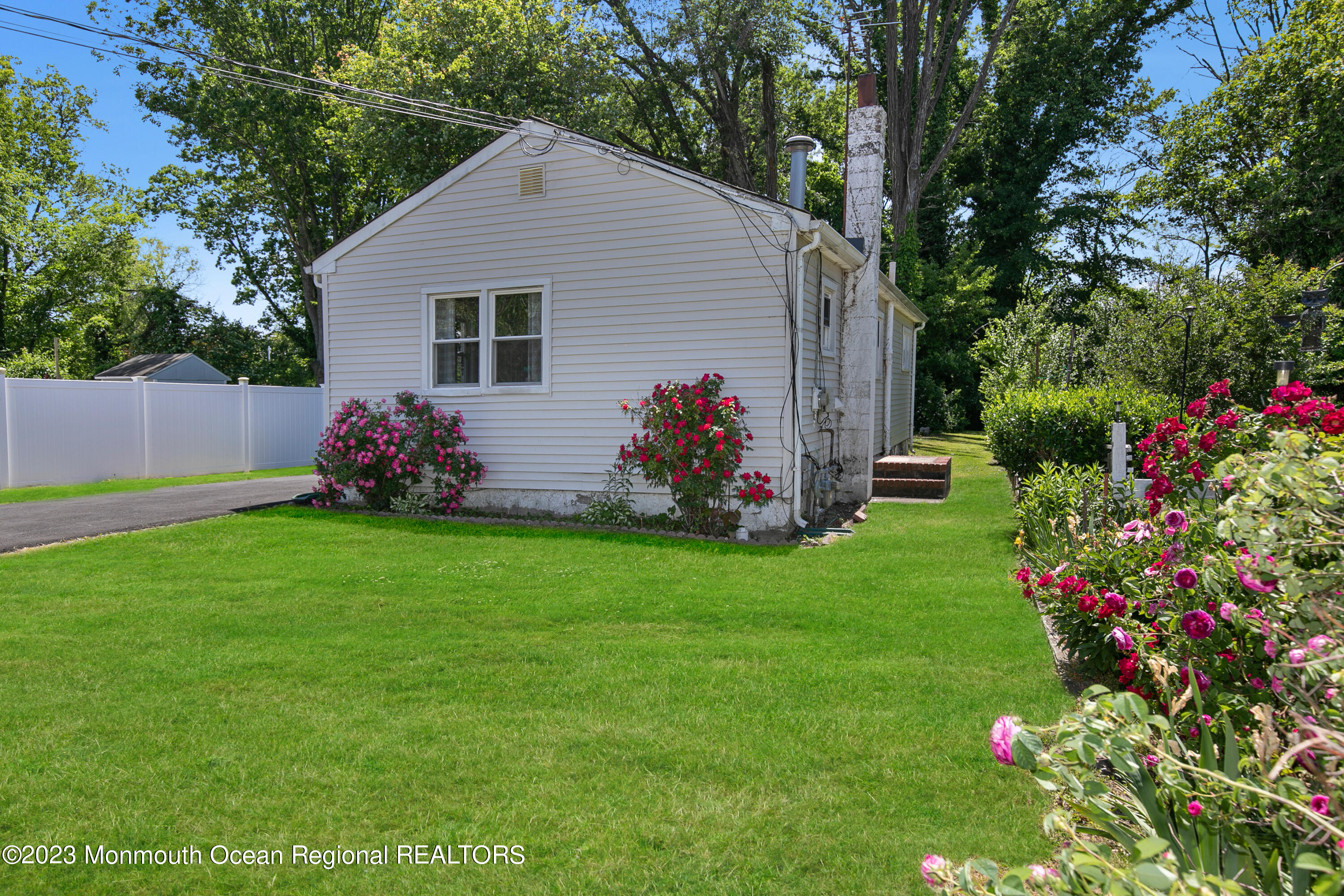 197 Raritan Street Keyport, NJ 07735 - Photo 27 of 28 a view of a house with a backyard