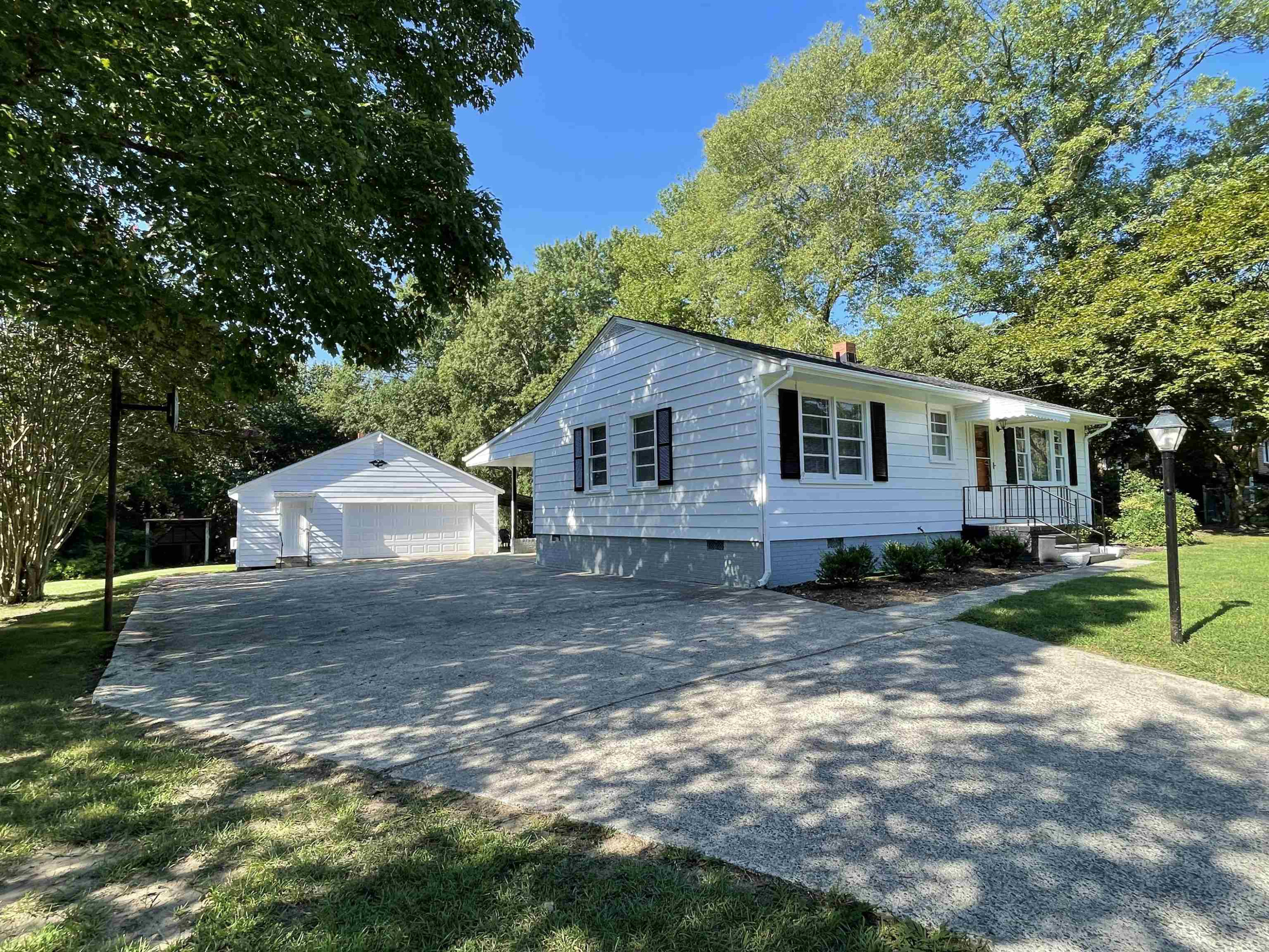 900 Goodwin Road Durham, NC 27712 - Photo 4 of 48 Photo 4