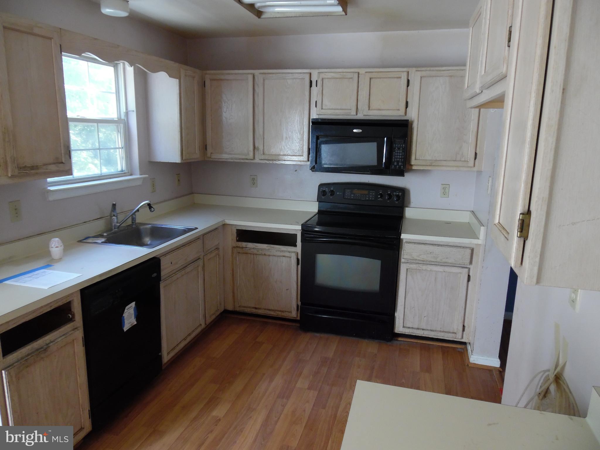8840 Ritchboro Road District Heights, MD 20747 - Photo 5 of 9 Kitchen