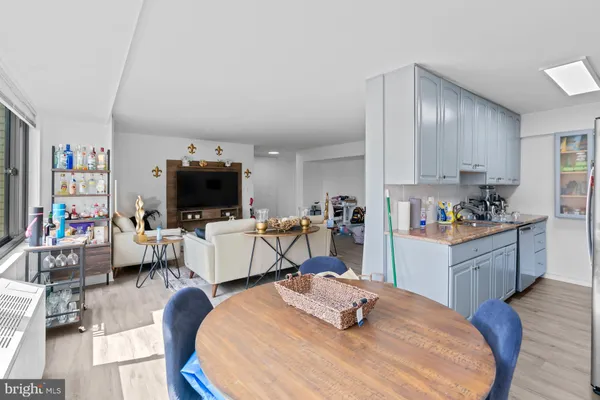 $255,000 | 5410 Connecticut Avenue Northwest, Unit 817, Washington, DC 20015