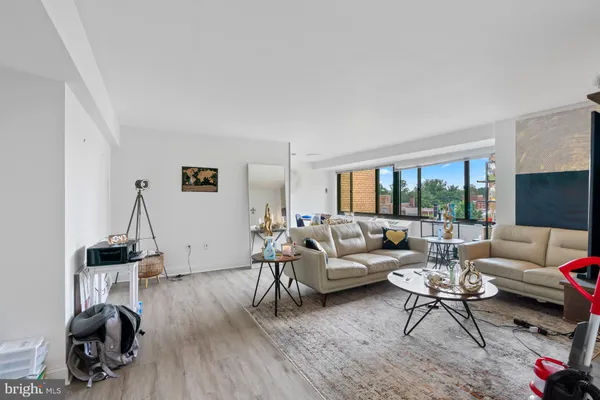 $255,000 | 5410 Connecticut Avenue Northwest, Unit 817, Washington, DC 20015