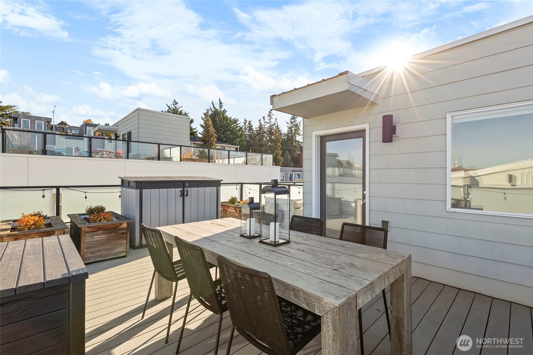 2212 Franklin Avenue East, Unit B Seattle, WA 98102 - Photo 29 of 32 a view of an outside dining space with furniture