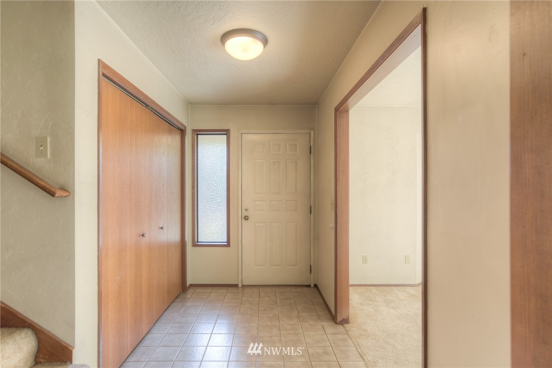 13648 Littlerock Road Southwest Rochester, WA 98579 - Photo 3 of 25