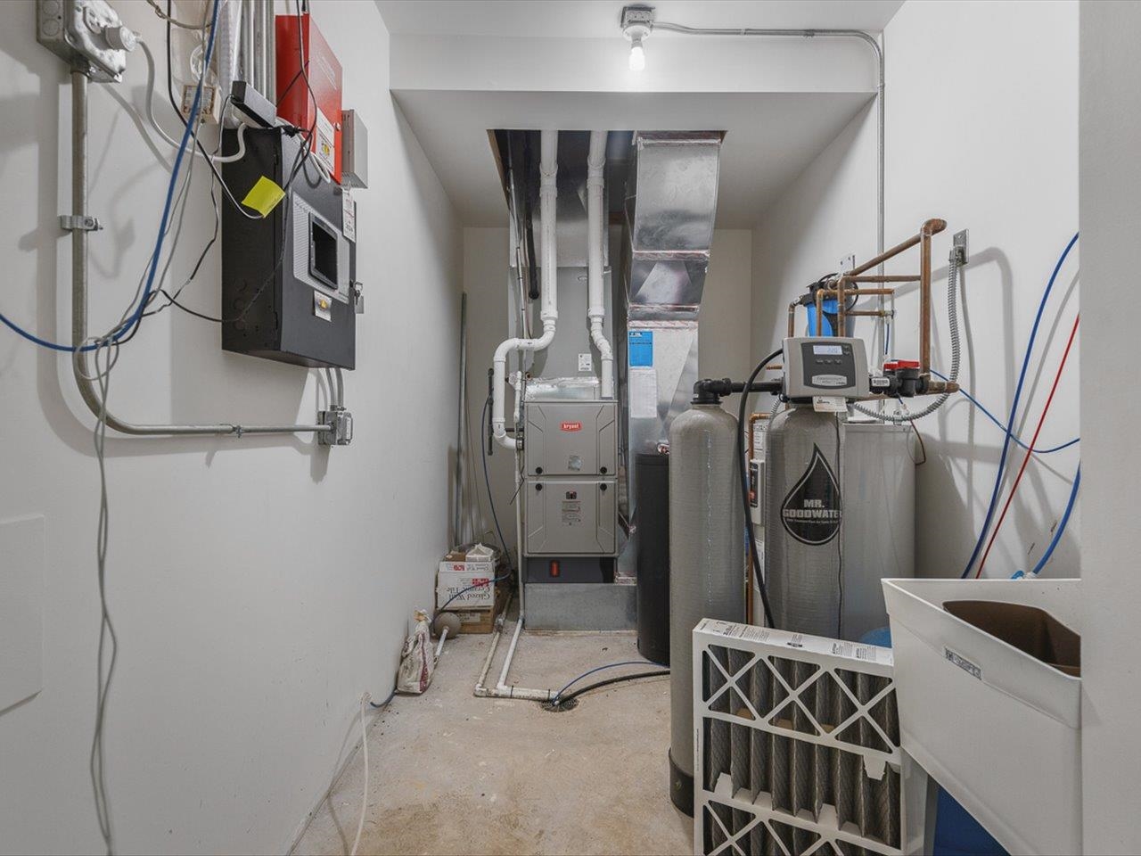 11635 Wange Road Capron, IL 61012 - Photo 24 of 57