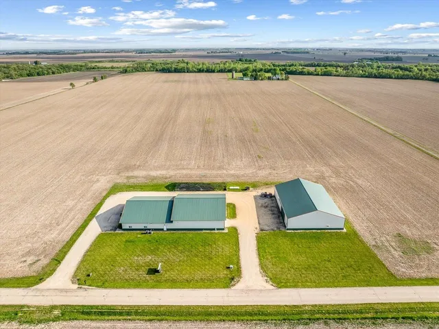 $1,900,000 | 11635 Wange Road, Capron, IL 61012