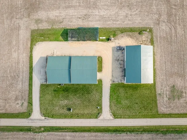 $1,900,000 | 11635 Wange Road, Capron, IL 61012