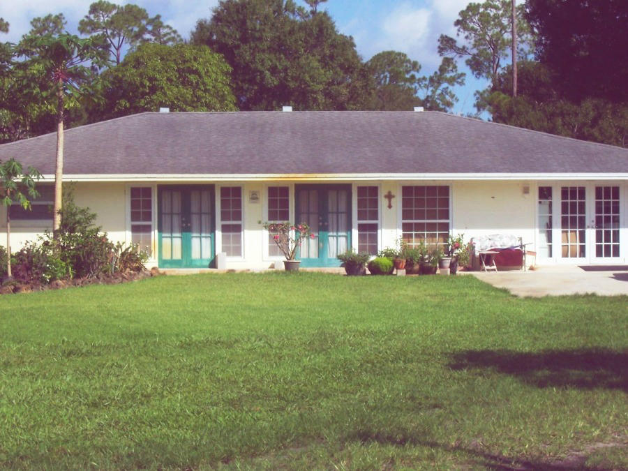 House-Front