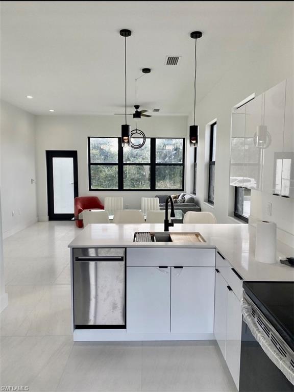 1727 Meadow Road Lehigh Acres, FL 33976 - Photo 13 of 20 Gallery Image 13