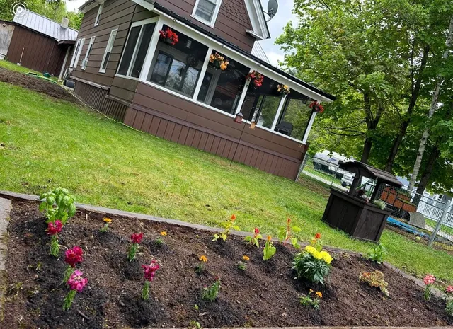 $189,900 | 52 Somerset Street, Millinocket, ME 04462