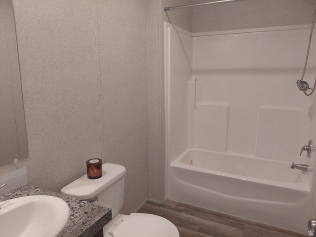2491 Highway 89, Unit 543 Pleasant View, UT 84404 - Photo 3 of 12