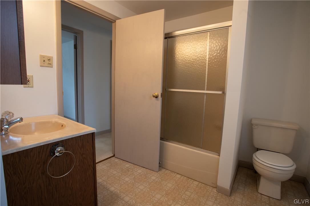 3795 Fireline Road Palmerton, PA 18071 - Photo 3 of 27 Gallery Image 3