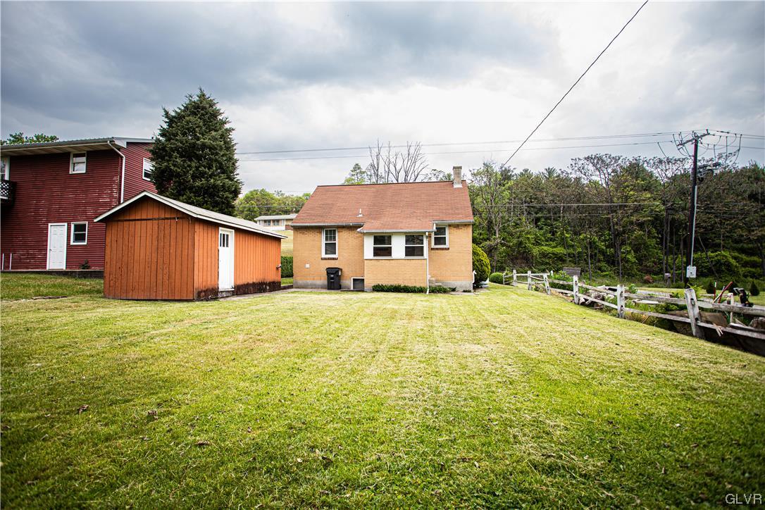3795 Fireline Road Palmerton, PA 18071 - Photo 6 of 27 Gallery Image 6