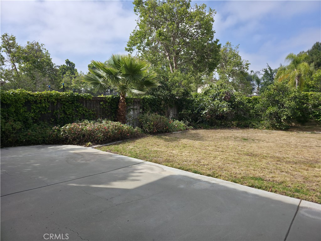 1379 Withorn Court Riverside, CA 92507 - Photo 16 of 30