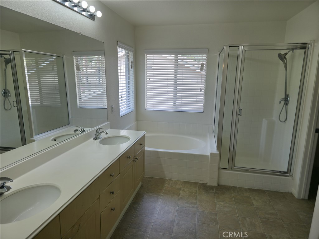 1379 Withorn Court Riverside, CA 92507 - Photo 19 of 30 primary bathroom