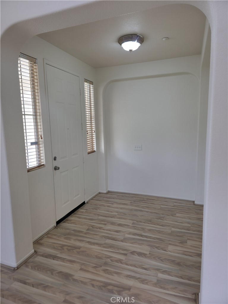 1379 Withorn Court Riverside, CA 92507 - Photo 3 of 30