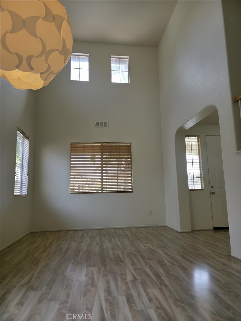 1379 Withorn Court Riverside, CA 92507 - Photo 4 of 30
