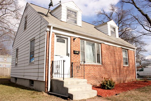265 El Paso Street Springfield, MA 01104 - Photo 1 of 29 Gallery Image 1