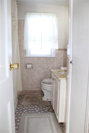 265 El Paso Street Springfield, MA 01104 - Photo 13 of 29 Gallery Image 13