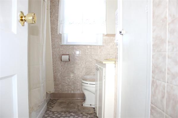 265 El Paso Street Springfield, MA 01104 - Photo 14 of 29 Gallery Image 14