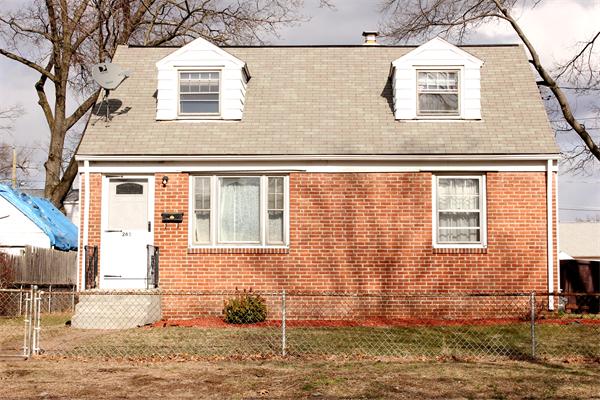 265 El Paso Street Springfield, MA 01104 - Photo 3 of 29 Gallery Image 3