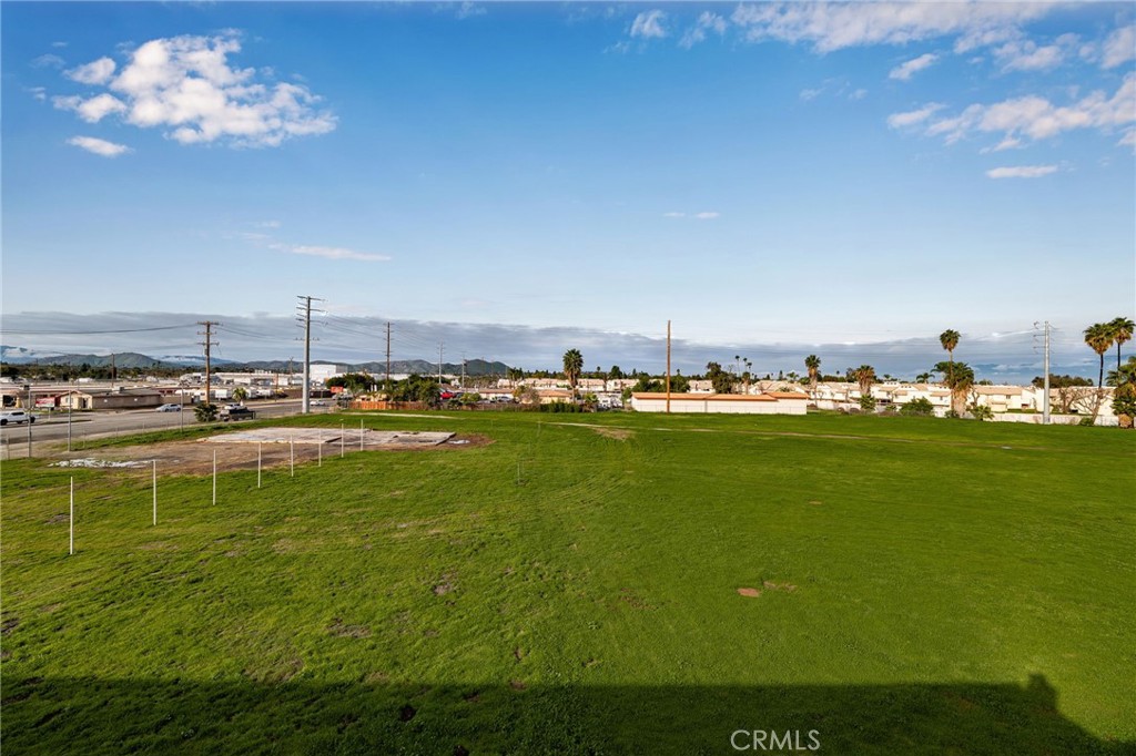 7509 Arlington Riverside, CA 92503 - Photo 14 of 27 a view of a lake with houses