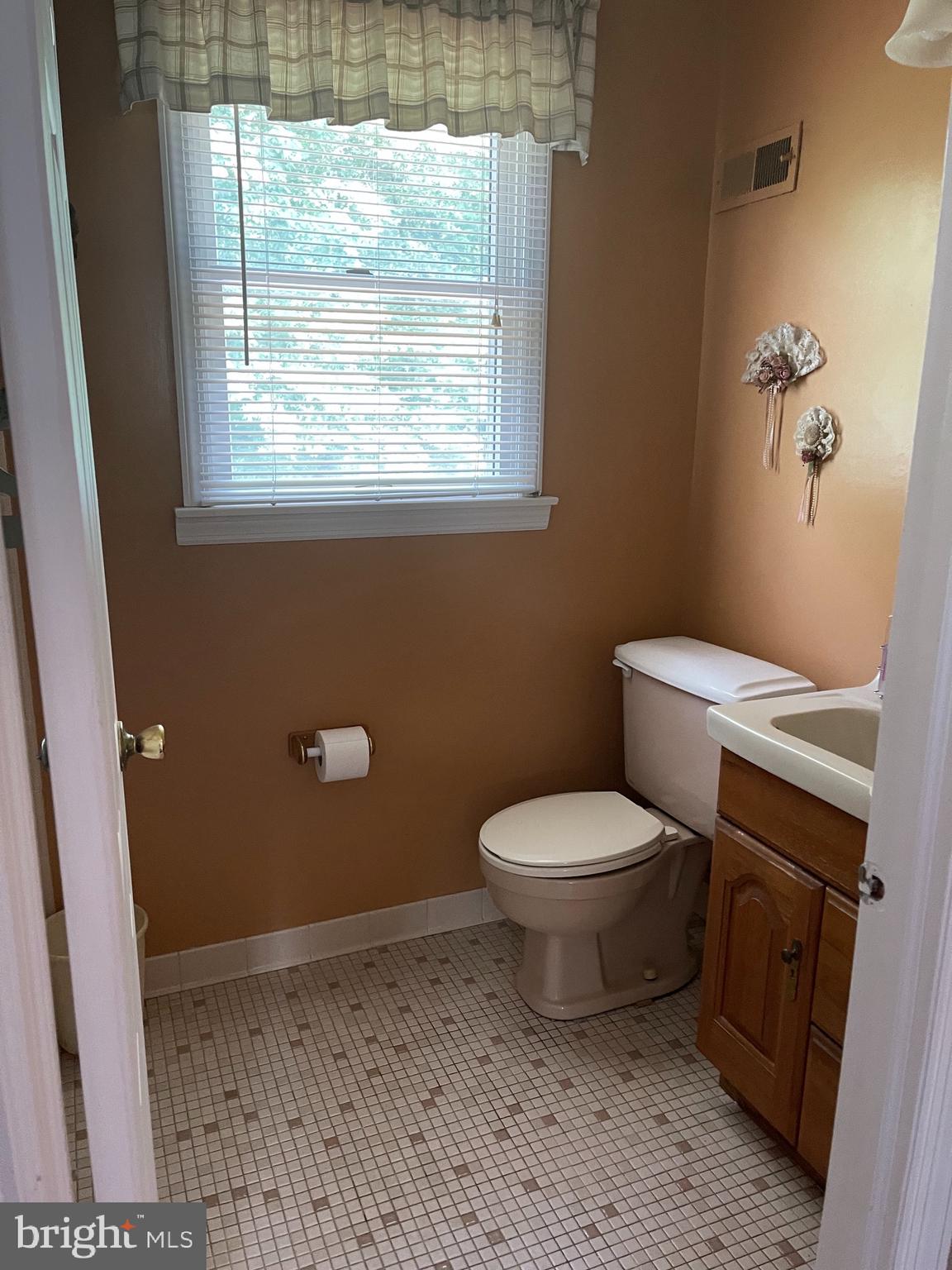 602 South Brownleaf Road Newark, DE 19713 - Photo 14 of 20