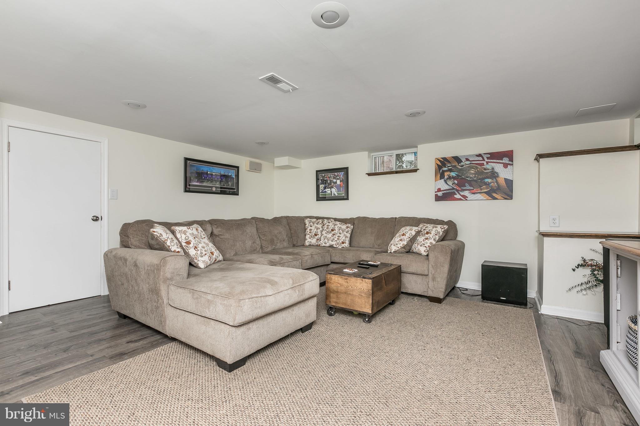 1811 Loch Shiel Road Baltimore, MD 21286 - Photo 14 of 16 Family Room