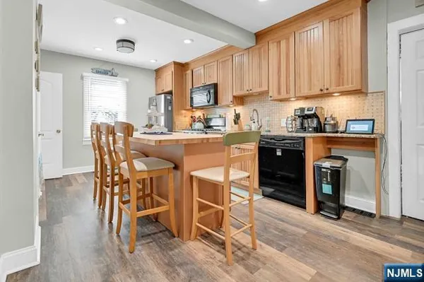 $450,000 | 22 Glenridge Road, West Milford, NJ 07421