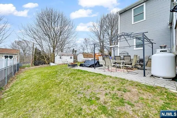 $450,000 | 22 Glenridge Road, West Milford, NJ 07421