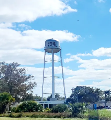 $24,200 | 571 Avenue D, Moore Haven, FL 33471