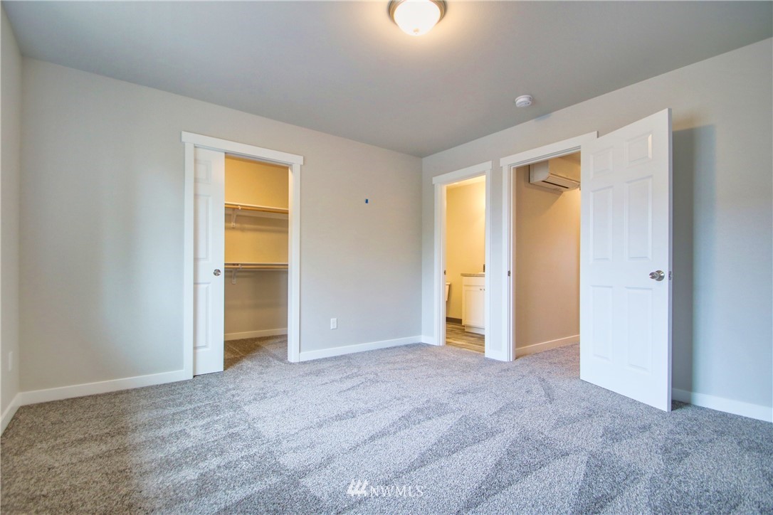 705 Peterson Road Burlington, WA 98233 - Photo 21 of 30 a view of an empty room