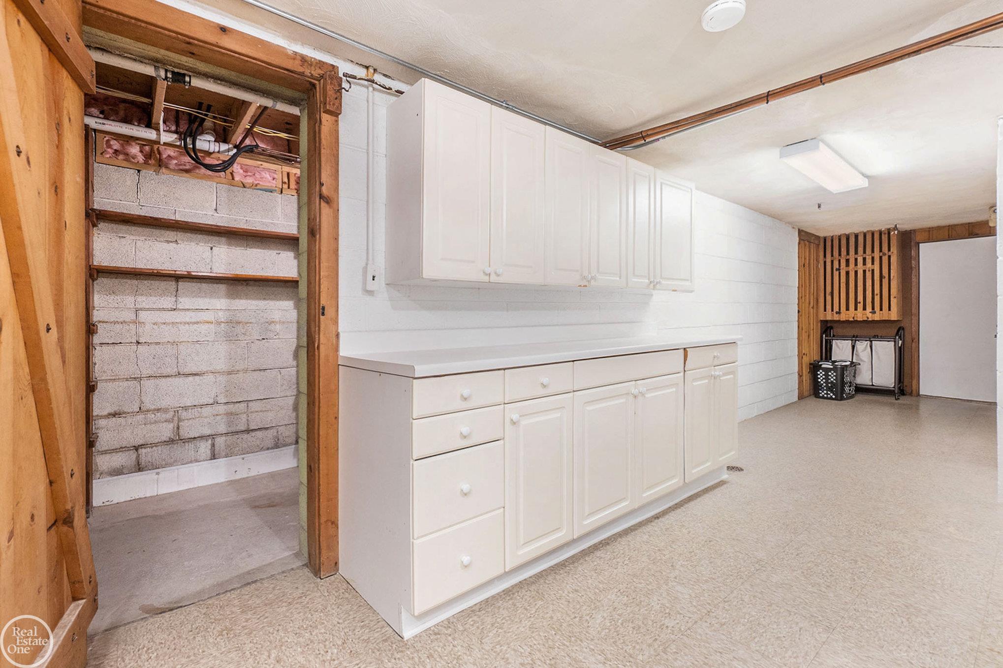3781 Lincoln Road Bloomfield Hills, MI 48301 - Photo 30 of 37