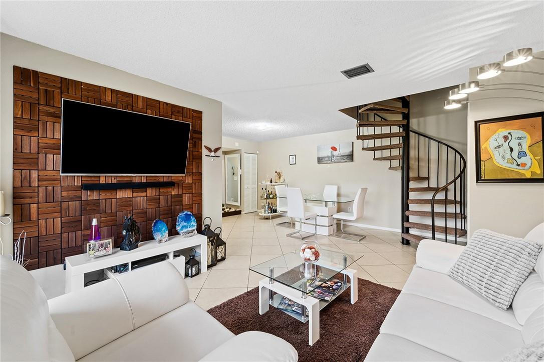 8660 Southwest 149th Avenue, Unit 211 Miami, FL 33193 - Photo 3 of 15 Photo 3