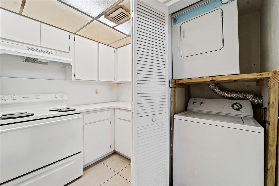 8660 Southwest 149th Avenue, Unit 211 Miami, FL 33193 - Photo 6 of 15 Photo 6