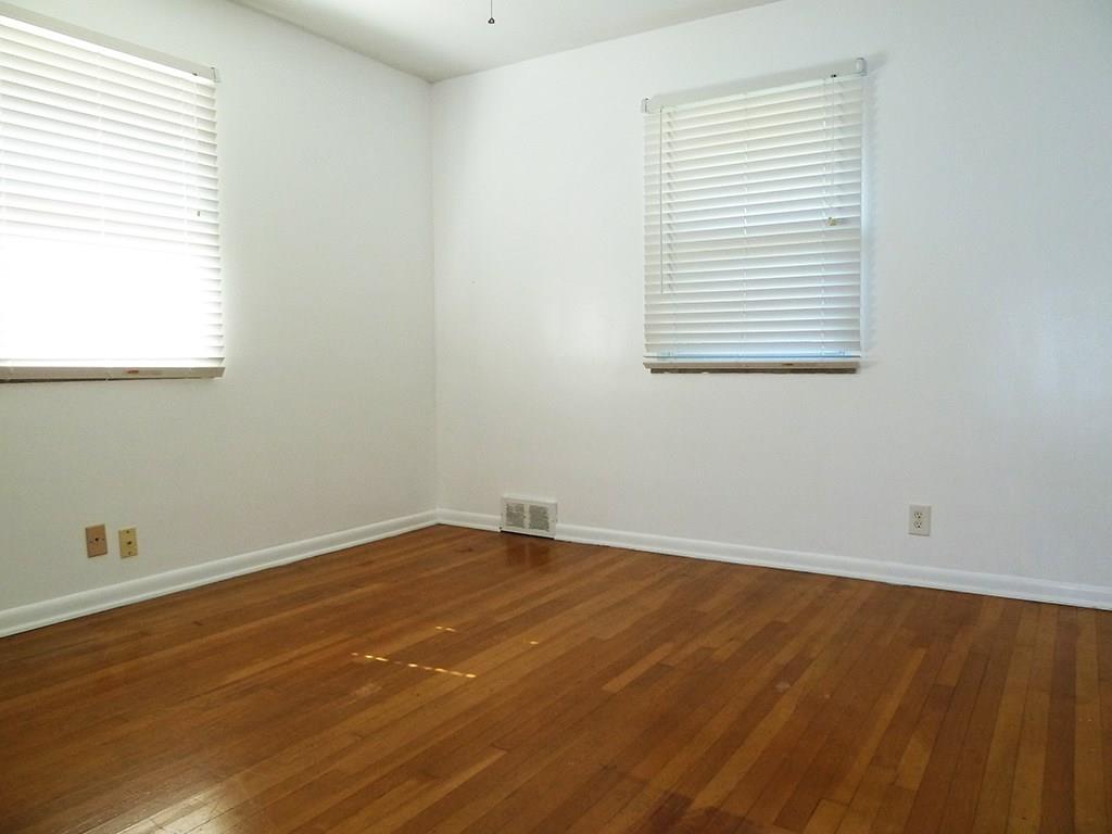 4460 Sylvan Road Indianapolis, IN 46228 - Photo 9 of 16 Gallery Image 9