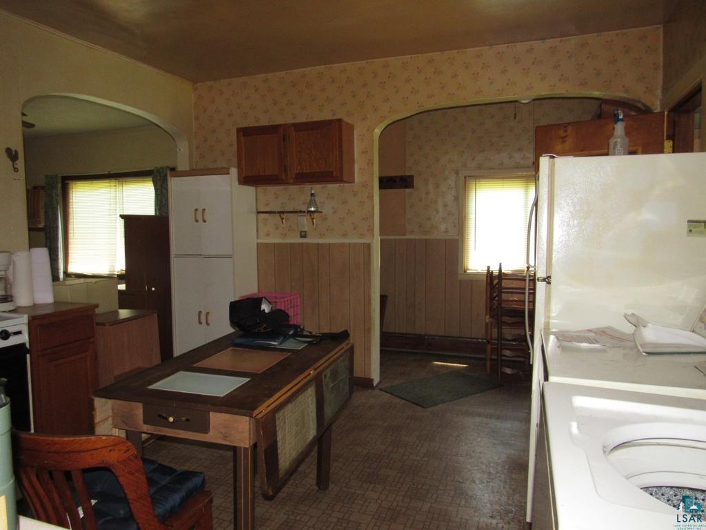3932 East 8th Street Superior, WI 54880 - Photo 9 of 30