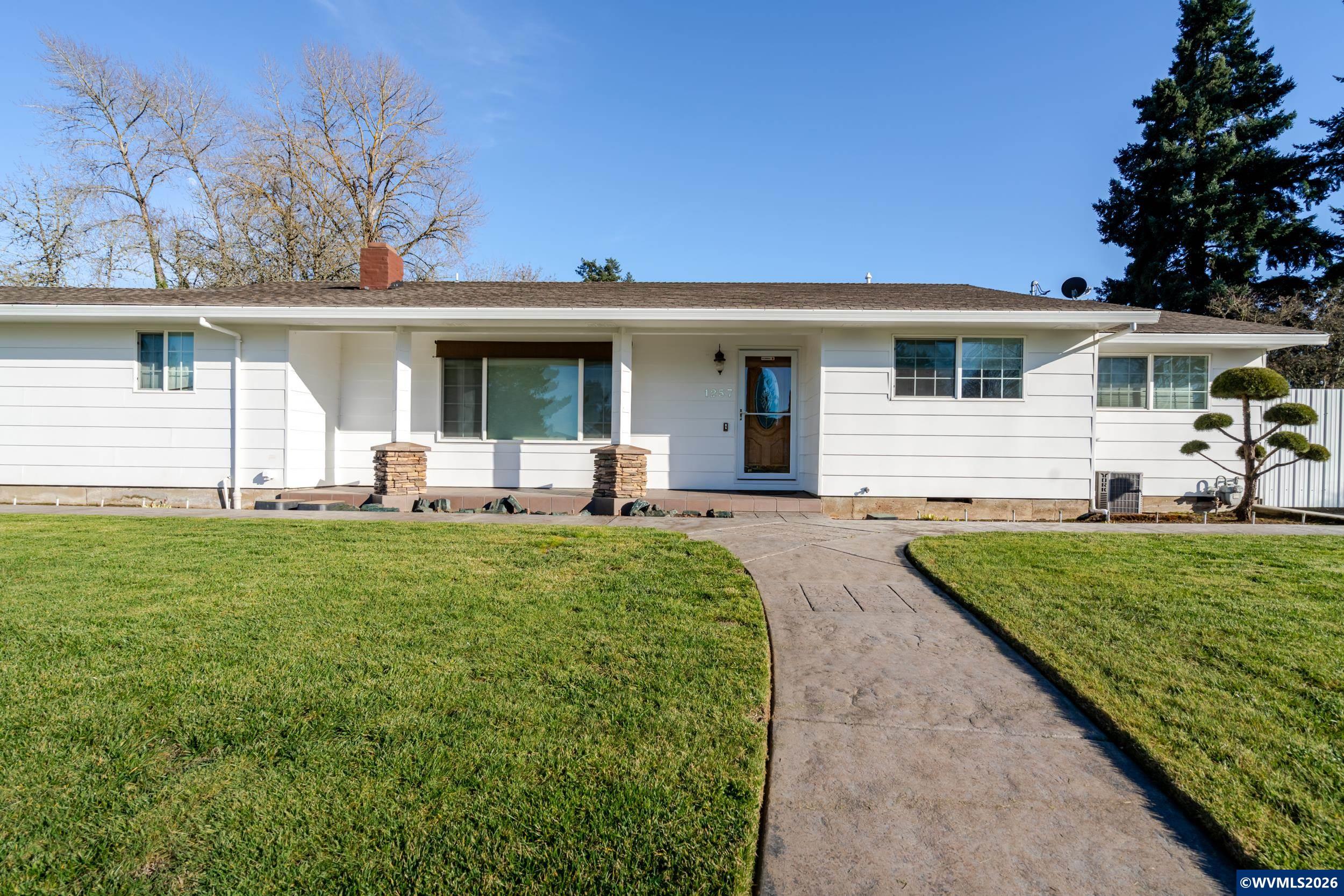 1257 Northeast Lafayette Street Albany, OR 97321 - Photo 9 of 46
