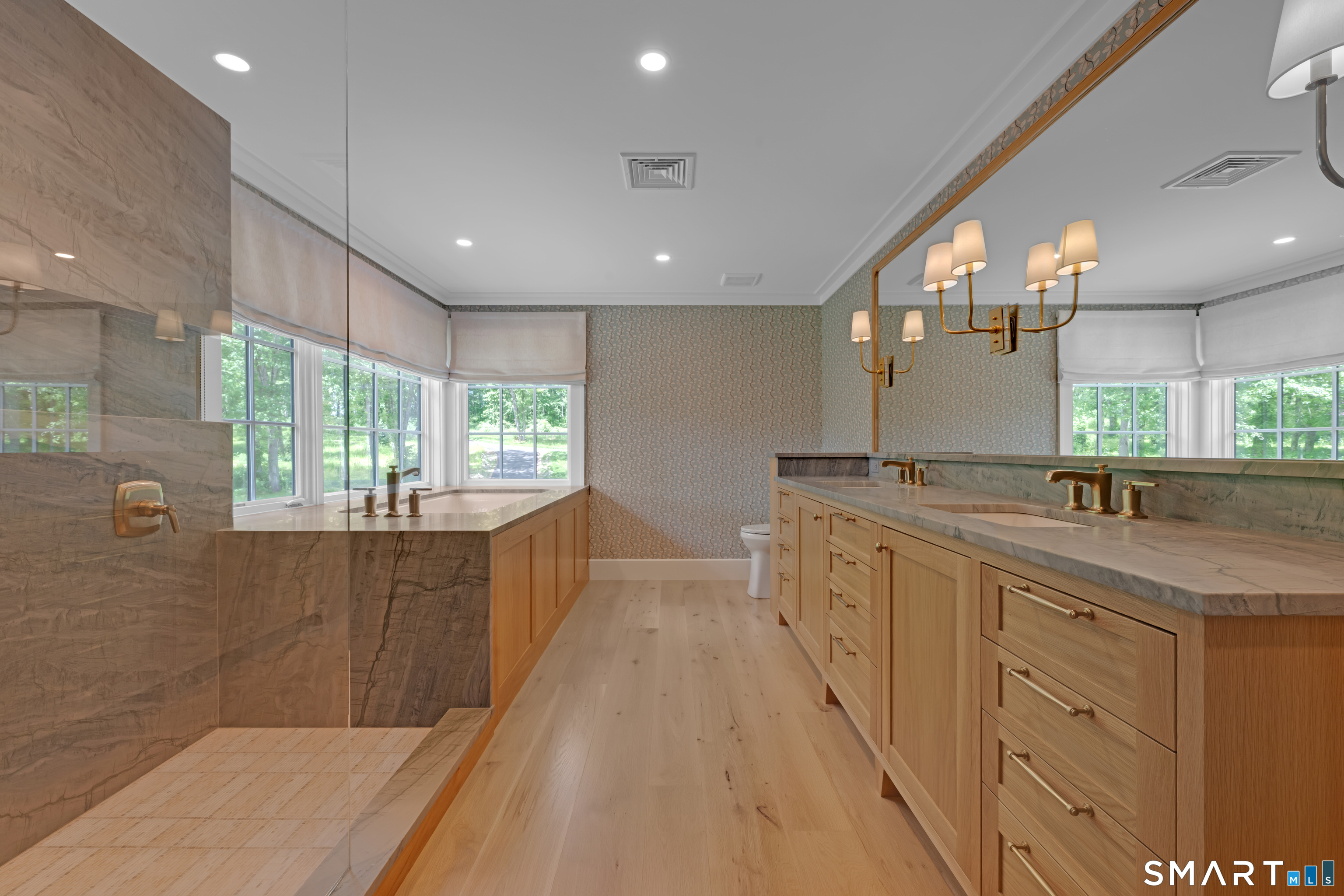 158 West Quasset Road Woodstock, CT 06281 - Photo 8 of 40