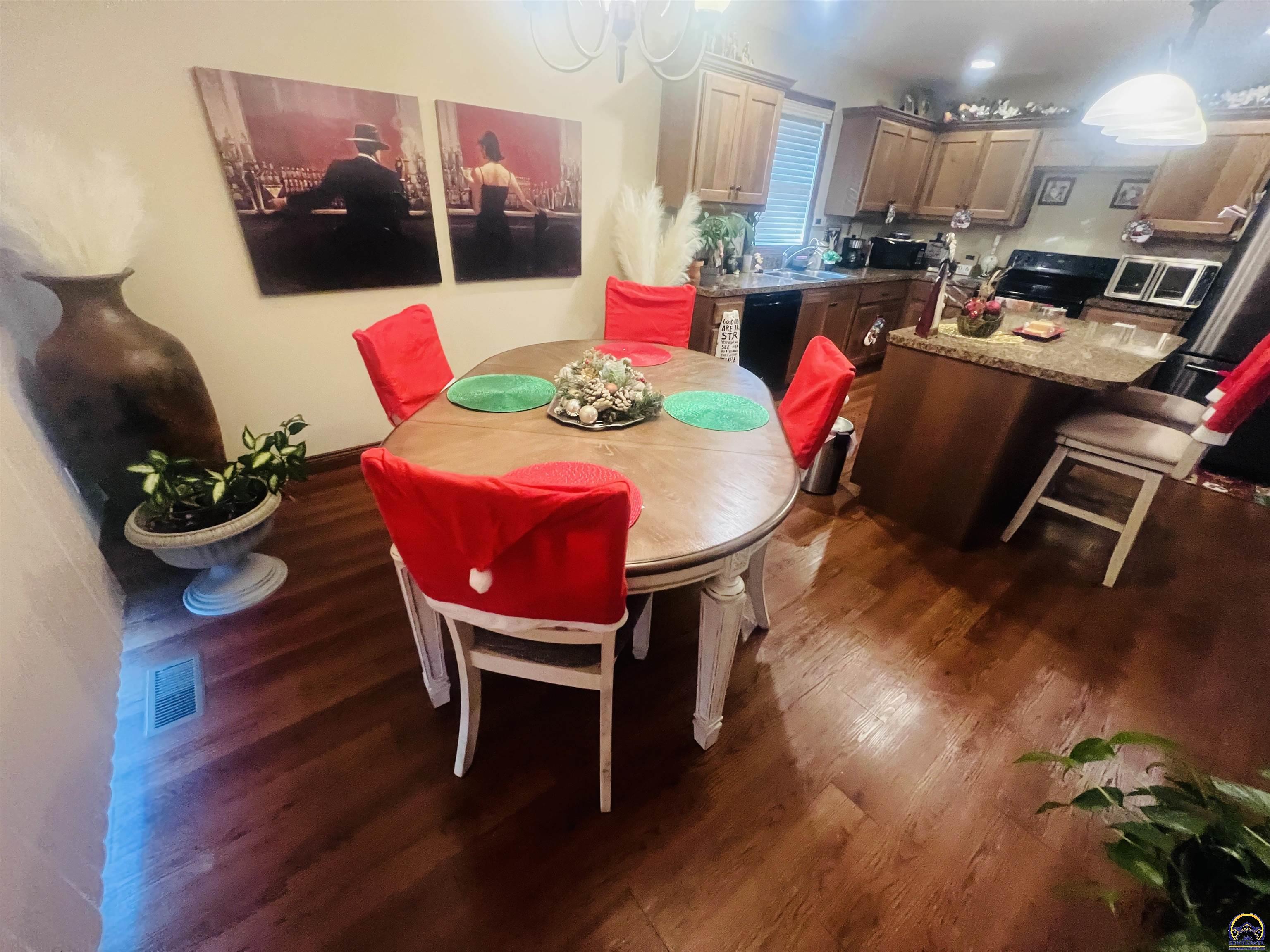 6005 Southwest 44th Street Topeka, KS 66610 - Photo 19 of 70