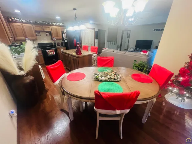 $310,000 | 6005 Southwest 44th Street, Topeka, KS 66610